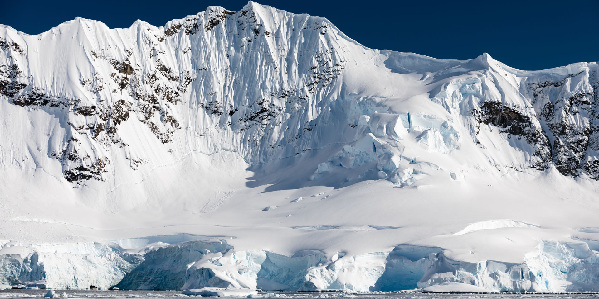 Antarctica Ski Expeditions Skiing in Antarctica Ice Axe Expeditions